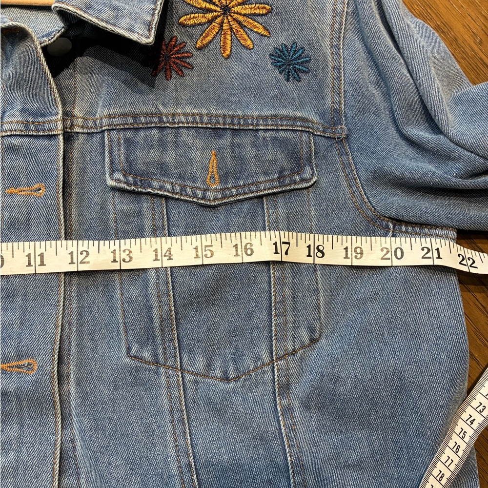 Embroidered Blue Denim Jacket - Floral Accent - Picture 5 of 6